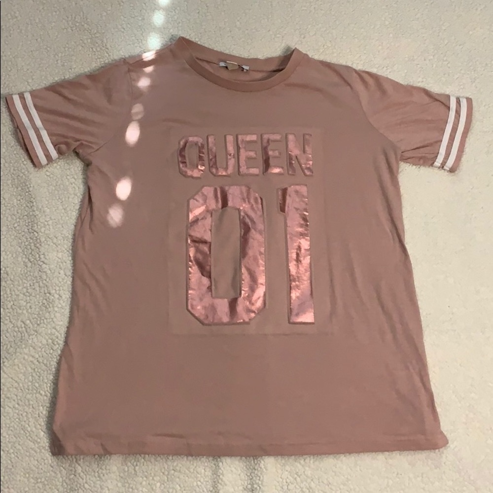 Fashion Nova t-shirt